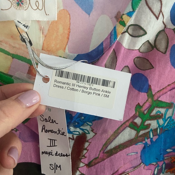 Vibrant Multicolor Floral Print Maxi Dress - Long Sleeve - Picture 3 of 3